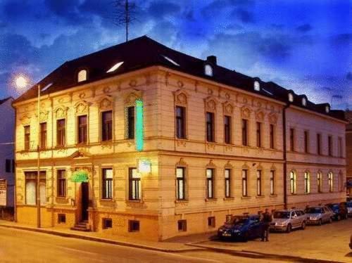 Hotel CB Royal Ceske Budejovice Dış mekan fotoğraf